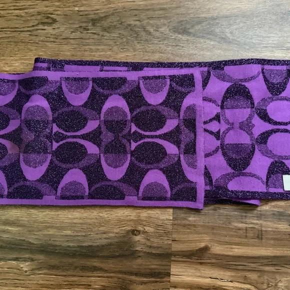 Coach Purple Signature C Knit Scarf with Sparkle and matching leather gloves - Picture 1 of 5